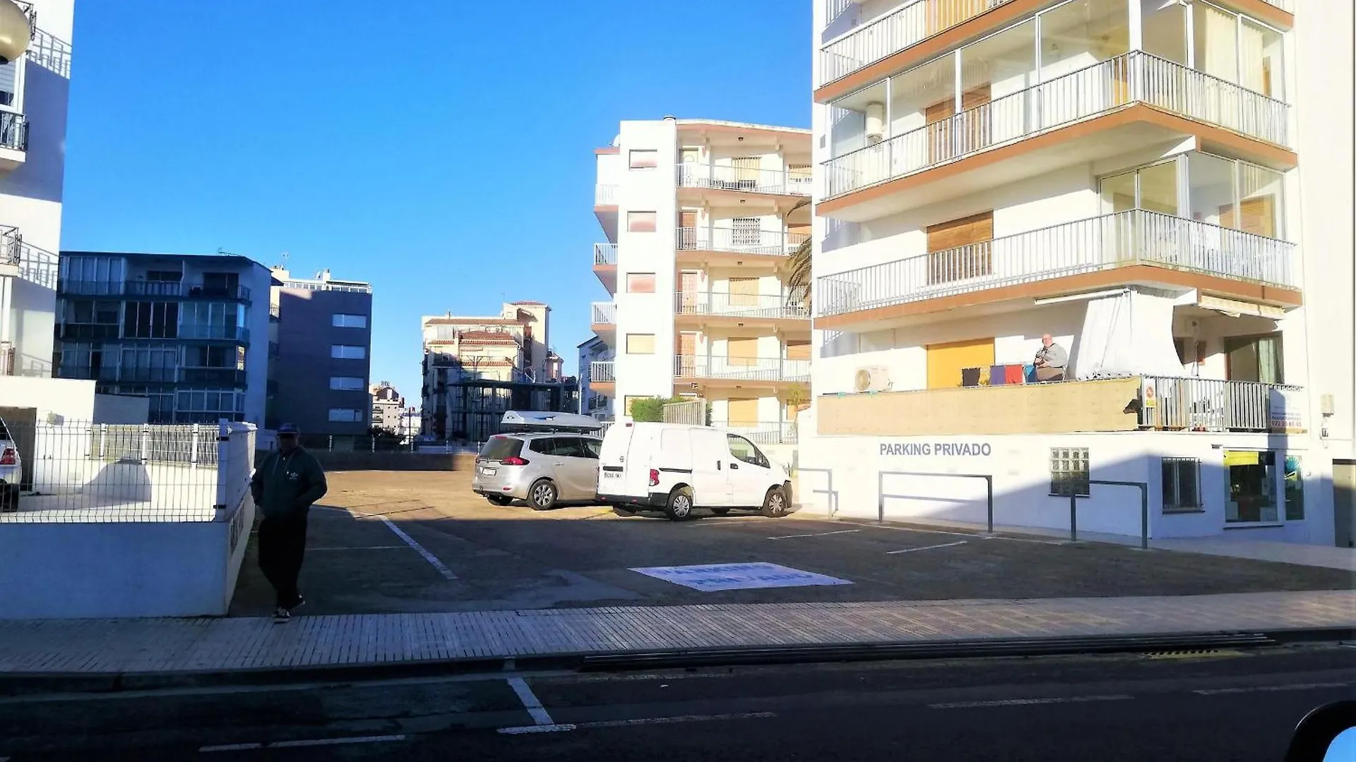 Apto En 2ª Linea De Playa Con Terraza, Wifi Y Parking Comunitario En Santa Margarita, Roses - Es-258-67 Apartman