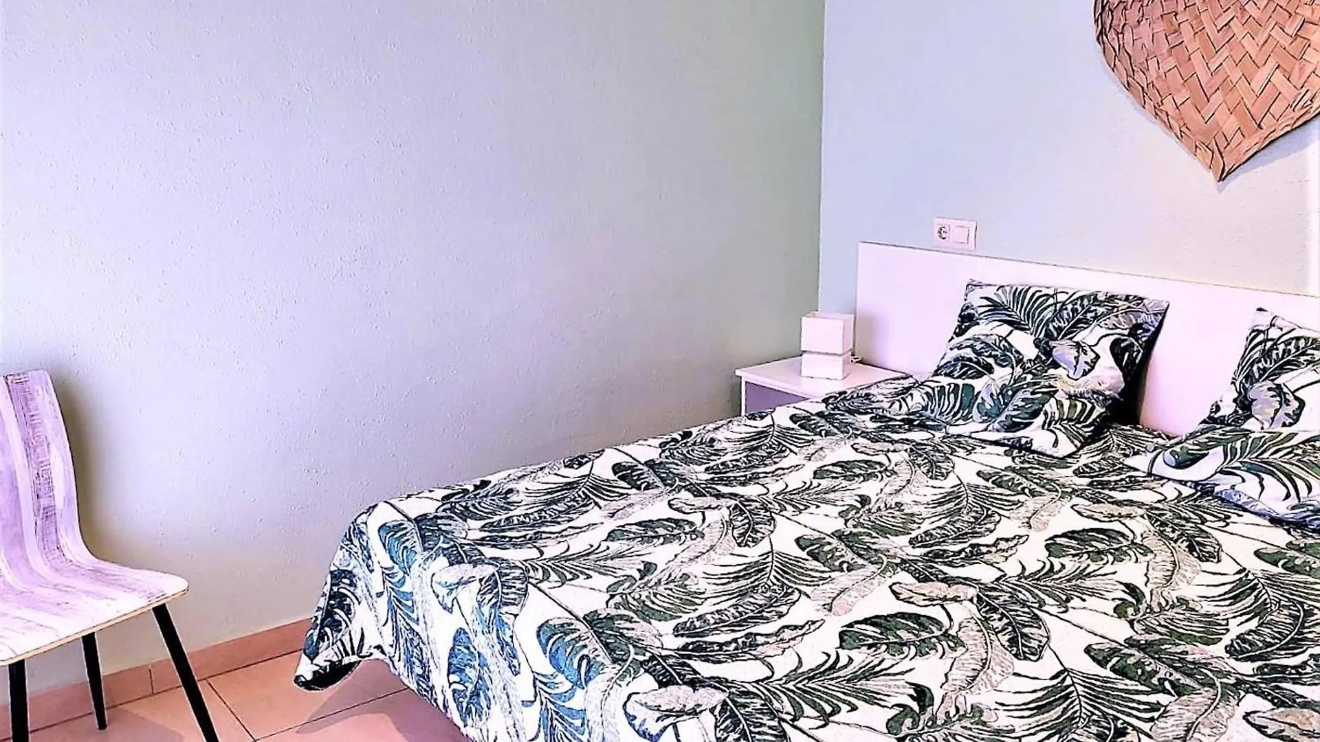 Apto En 2ª Linea De Playa Con Terraza, Wifi Y Parking Comunitario En Santa Margarita, Roses - Es-258-67 Apartman